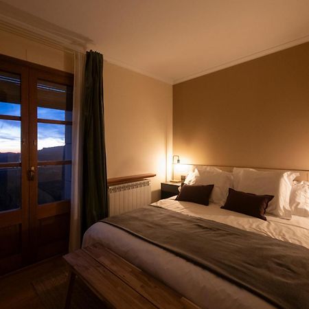 Hotel Siuranella Сиурана Екстериор снимка