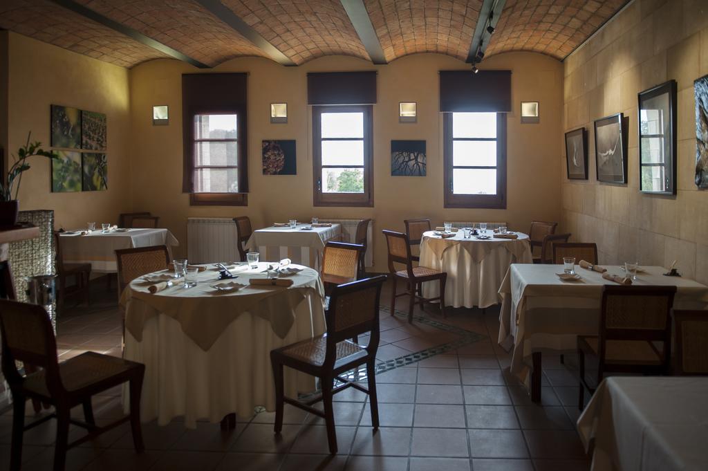 Hotel Siuranella Сиурана Екстериор снимка