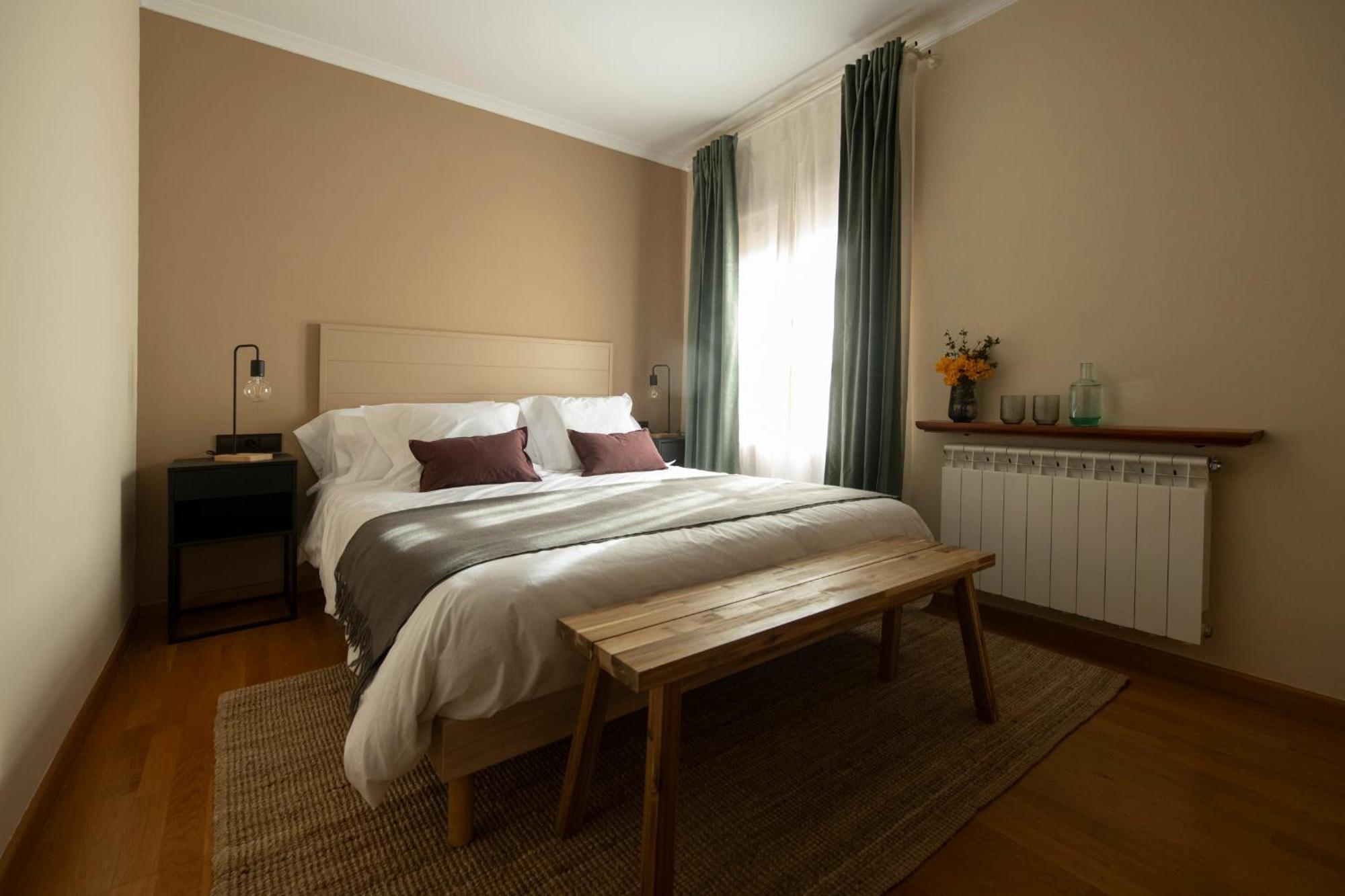 Hotel Siuranella Сиурана Екстериор снимка