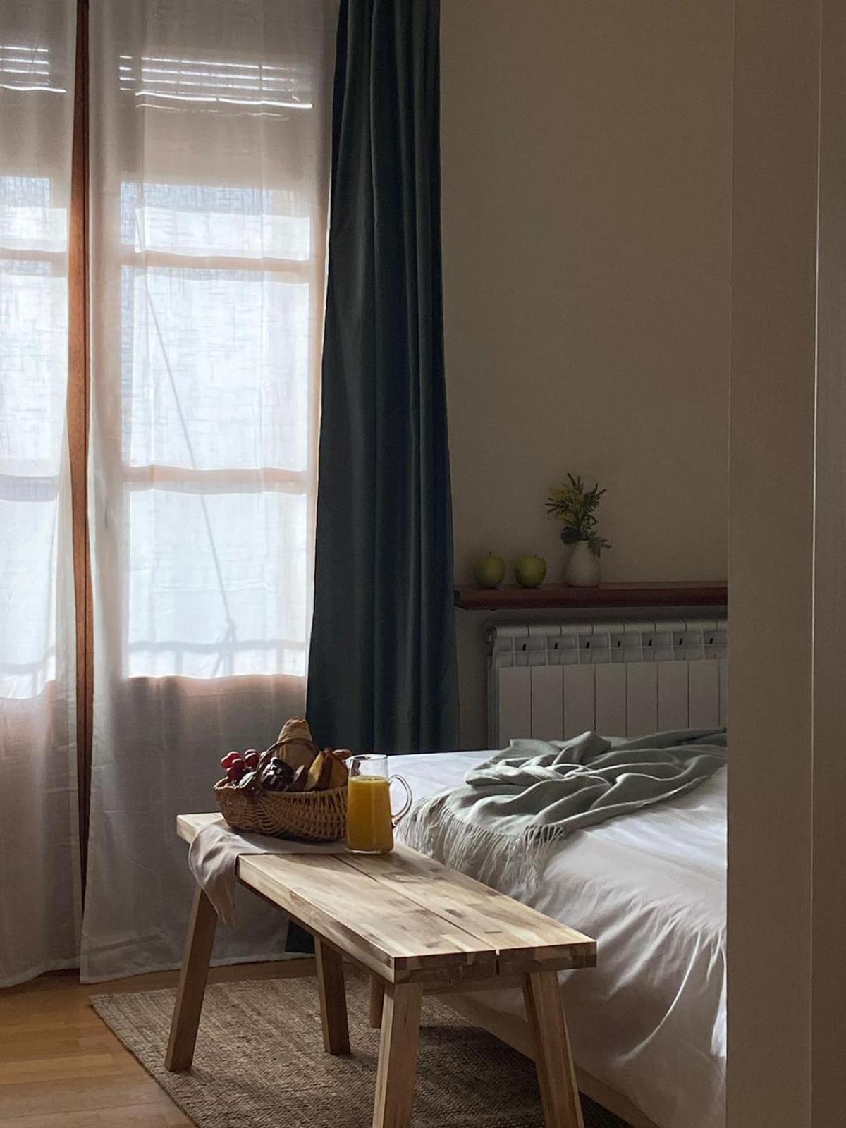 Hotel Siuranella Сиурана Екстериор снимка