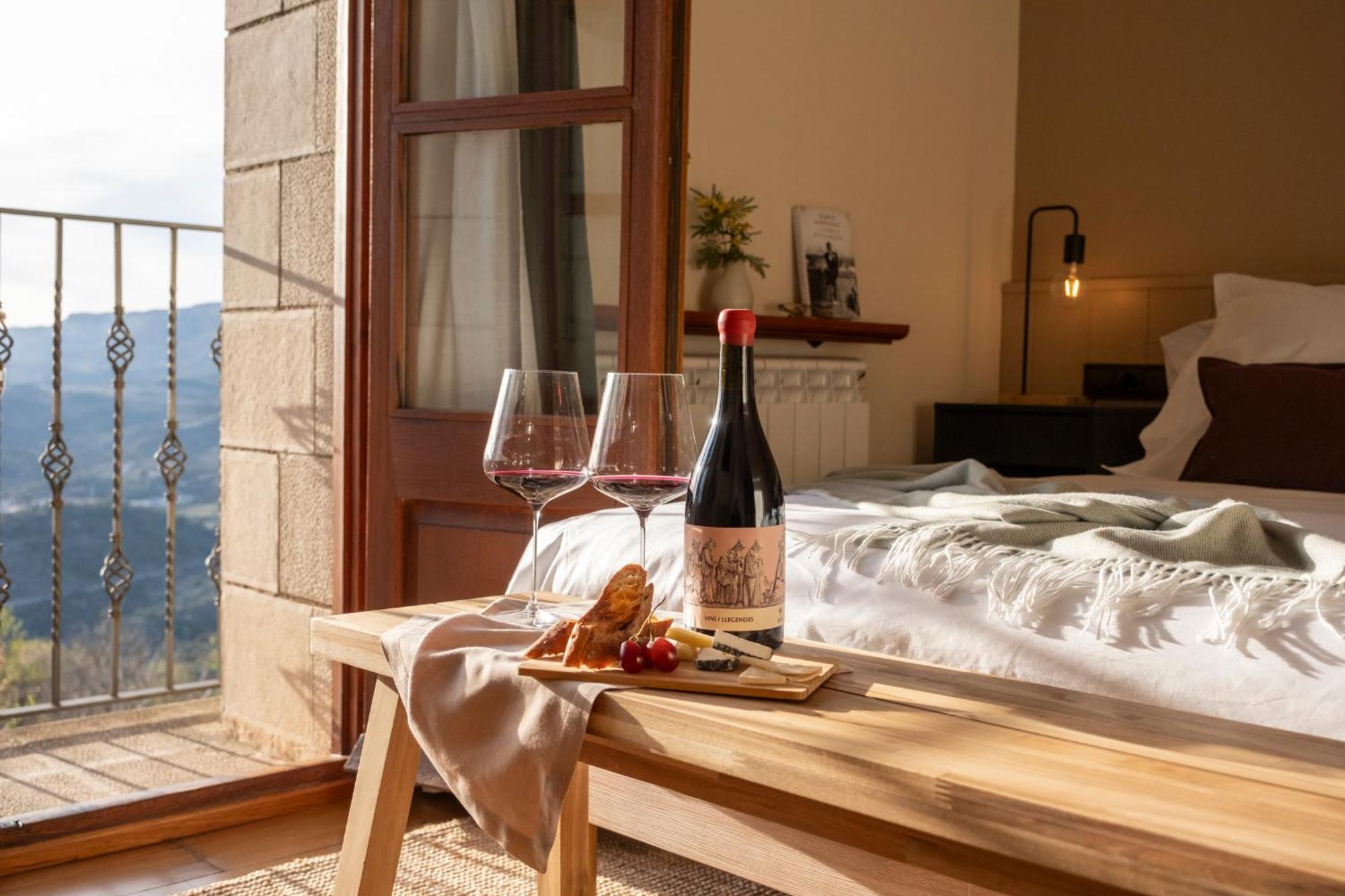 Hotel Siuranella Сиурана Екстериор снимка
